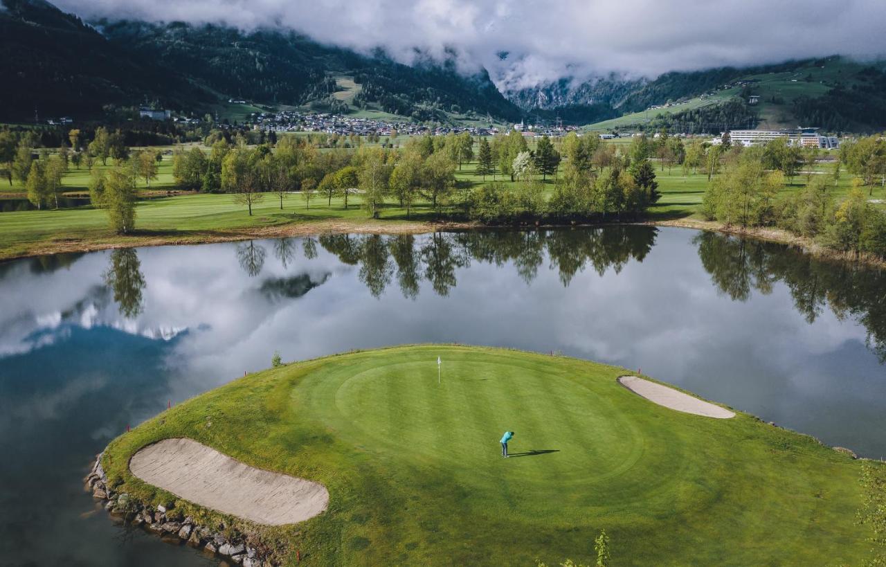 Spa Chalet By We Rent Zell am See Ngoại thất bức ảnh