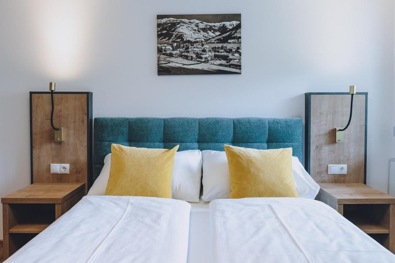 Spa Chalet By We Rent Zell am See Ngoại thất bức ảnh