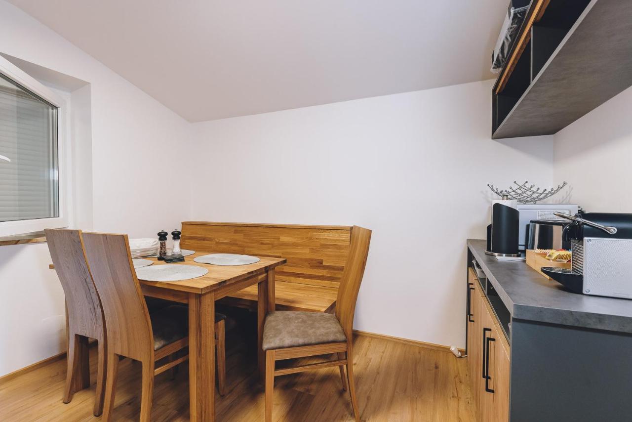 Spa Chalet By We Rent Zell am See Ngoại thất bức ảnh