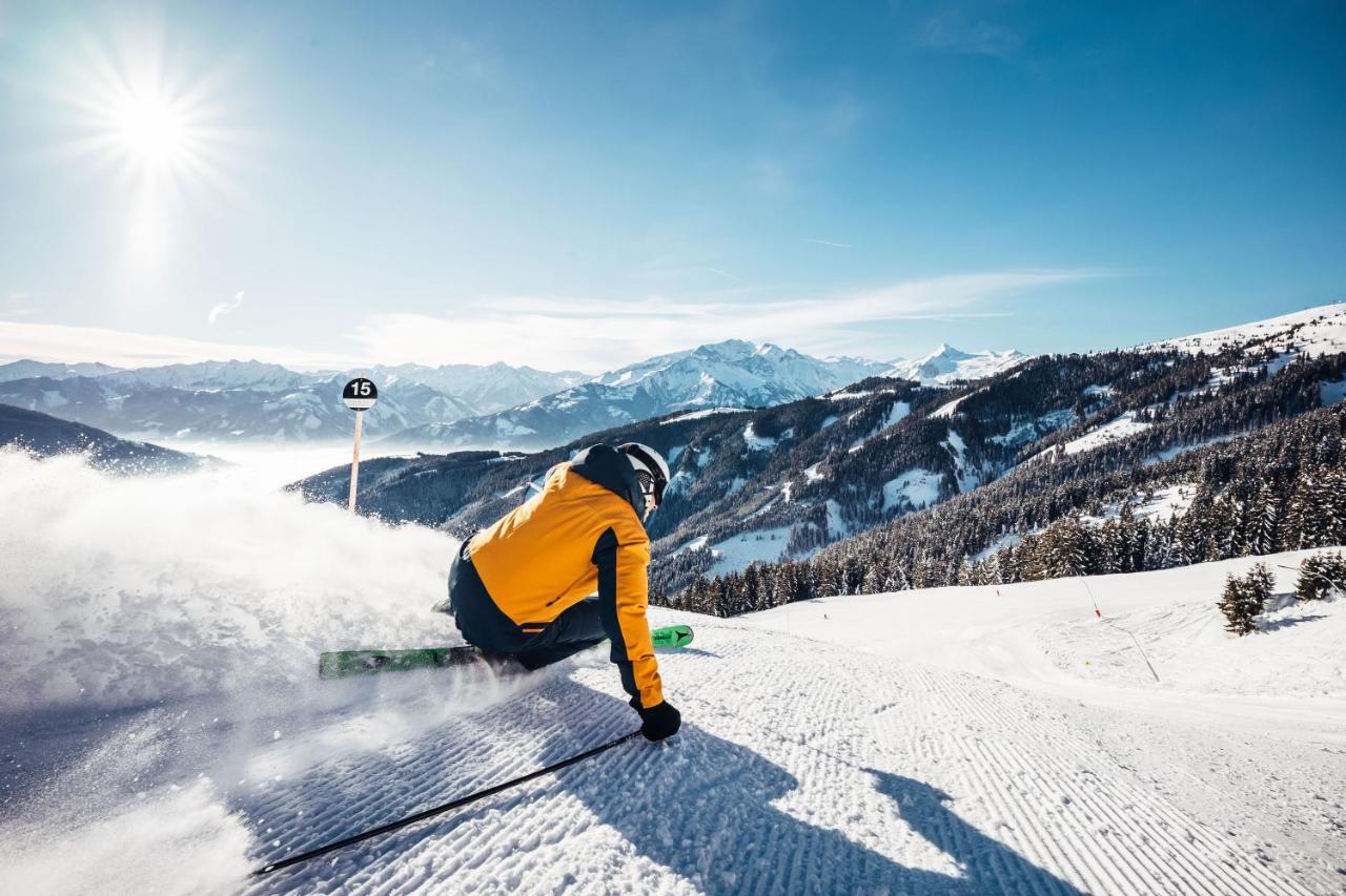 Spa Chalet By We Rent Zell am See Ngoại thất bức ảnh